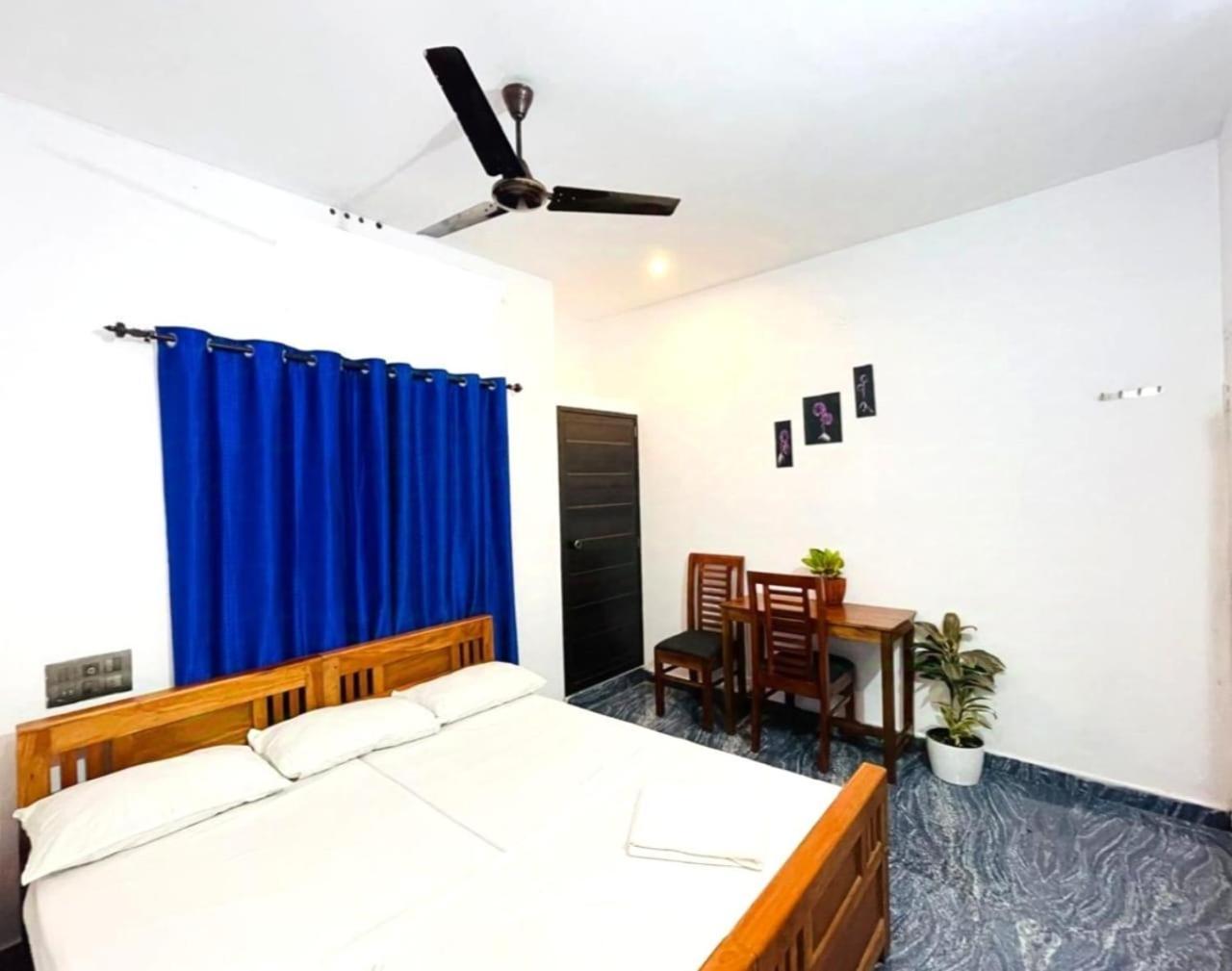 Raelyn'S Homestay Kochi الغرفة الصورة